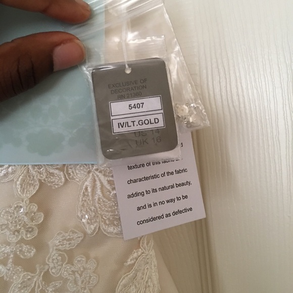 Mori Lee Bridal Gown - Picture 6 of 7